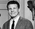 Ozzie Nelson Biography - Facts, Childhood, Family Life & Achievements
