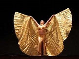 Danza Oriental con Alas de Isis, Isis Wings Belly Dance, Irene Manzano ...