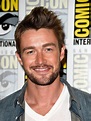 Robert Buckley