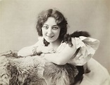 Beautiful Photos of Anna Held in the Late 19th and Early 20th Centuries ...
