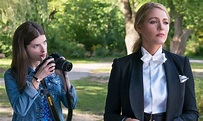 Paul Feig's 'A Simple Favor' Movie Review: A Sexy, Twisty Neo-Noir ...