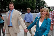 Roger Clemens Wife: Who is Debbie Clemens? How Many Kids? + Trial | Fanbuzz