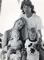 22 Beautiful Photos of Jerry Hall and Mick Jagger With Their Children ...