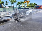 林志穎駕Model X自撞分隔島起火 電動車燒起來要撲滅不容易！ | 網搜話題 | 趣聞網搜 | 發燒車訊