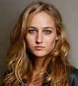 Leelee Sobieski Height and Weight Stats - PK Baseline- How Celebs Get ...