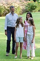 El Rey Felipe, embelesado con Letizia y sus hijas, Leonor y Sofía en ...