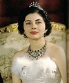 Soraya Esfandiary Bakhtiari (Queen of Iran) ~ Wiki & Bio with Photos ...