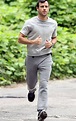 : Justin Theroux Jogging in Sweatpants is the Reason You Should Start...