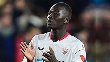 Pape Gueye deja la puerta abierta a seguir en el Sevilla FC