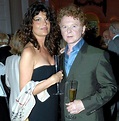 Mick Hucknall marries in exclusive Scottish ceremony | Daily Mail Online