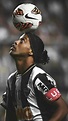 31 ideas de Ronaldinho | póster de fútbol, fotos de fútbol, fotografía ...
