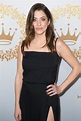 How did Julie Gonzalo got her scar? Husband, Measurements