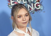 Taylor Hickson Sues Producers Over Disfiguring Facial Injury On ...