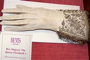 The coronation gloves of Queen Elizabeth I, worn on January 15th, 1559 ...