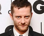 Jamie Hewlett Biography - Facts, Childhood, Family Life, Achievements ...