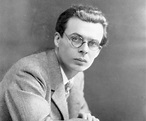 Aldous Huxley Biography - Childhood, Life Achievements & Timeline