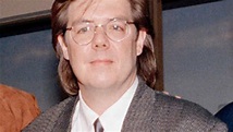 '80s Teen Flick Director John Hughes Dies - CBS News