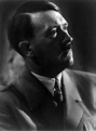 File:Adolf Hitler cph 3a48970.jpg - Wikipedia
