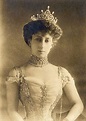 "MIS JOYAS REALES": Tiara de la Reina Maud - Casa Real de Noruega