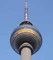 Der Berliner Fernsehturm im Bezirk Mitte - Öffnungszeiten und Anfahtsweg