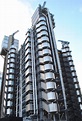 The “inside out” Lloyds Building on a Christmas morning | theLONDON i