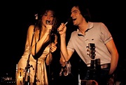 What Made Carly Simon Decide to Marry James Taylor | Carly simon, John ...