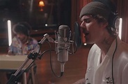 Justin Bieber & Benny Blanco Strip Down 'Lonely' for Acoustic Video ...