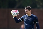 Tottenham Hotspur goalkeeper Luke McGee signs new contract until 2019 ...