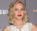 Jennifer Lawrence Biography - Facts, Childhood, Family Life & Achievements