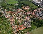 Luftaufnahme Schladen - Dorfkern am Feldrand in Schladen im Bundesland ...