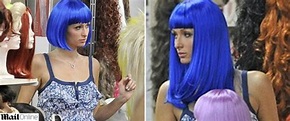 Foto Paris Hilton de cabelo azul