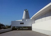 Álvaro Siza Vieira Architect | Biography, Buildings, Projects and Facts