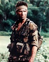 Robert DeNiro in The Deer Hunter. | Robert de niro, Deer hunters, War ...