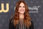 Julia Roberts Sparkles at 2023 Critics Choice Awards in Sequined Gown