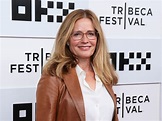 Elisabeth Shue Is 'Not Afraid' to Age: No-Makeup Red Carpet Appearance