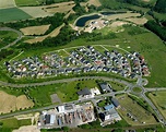 Luftbild Simmern (Hunsrück) - Dorfkern am Feldrand in Simmern (Hunsrück ...