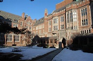 Cuatro alumnos y alumnas de la Universidad de Yale visitan Derecho UDP
