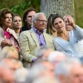 Carlos Gustavo y Silvia de Suecia y sus hijos Victoria, Carlos Felipe y ...