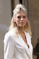 DEVON WINDSOR Out and About in New York 08/22/2018 – HawtCelebs