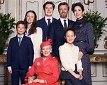 El príncipe Christian de Dinamarca celebra su confirmación junto a su familia