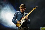 Jonny Buckland #Coldplay #JonnyBuckland Great Bands, Cool Bands ...