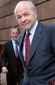 Enron founder Ken Lay dies of heart disease