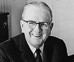 Dr. Norman Vincent Peale Biography - Facts, Childhood, Family Life ...