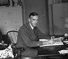 Analysis of Eugene O'Neill's Plays | Literary Theory and Criticism