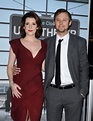 Jimmi Simpson, with wife Melanie Lynskey @ the Premiere of 'Up In The ...