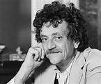 Kurt Vonnegut Biography - Facts, Childhood, Family Life & Achievements
