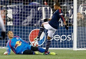 Luis Robles: 5 Fast Facts You Need to Know | Heavy.com