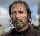 Biografia Mads Mikkelsen, vita e storia