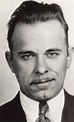 Datei:John Dillinger mug shot.jpg – Wikipedia