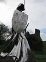 Statue of Welsh hero Llewelyn ap Gruffydd | Wales england, Wales ...